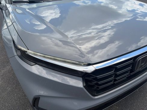 Used 2023 Honda CR-V LX image 61