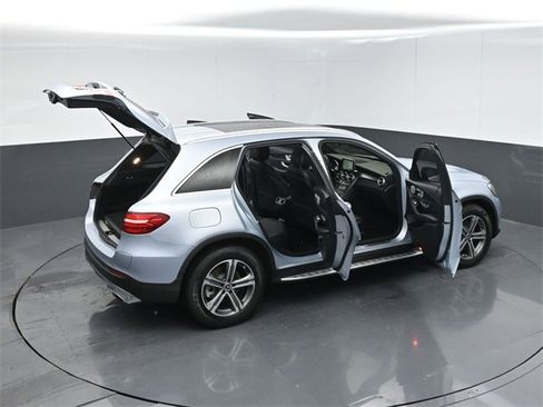 Used 2018 Mercedes-Benz GLC 350e 4MATIC image 60