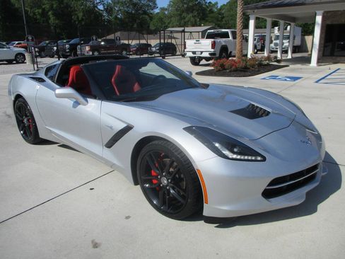 Used 2014 Chevrolet Corvette Stingray Coupe image 4