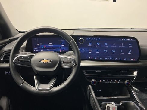 Certified 2024 Chevrolet Traverse LT w/ Trailering Package image 14