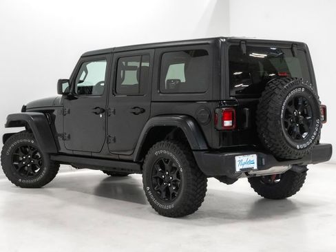 Used 2023 Jeep Wrangler Unlimited Sport AWD/4WD image 28