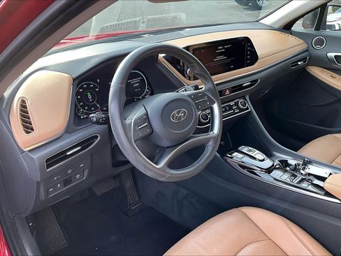 Used 2022 Hyundai Sonata Limited image 16