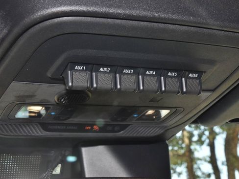 Used 2021 Ford Bronco First Edition AWD/4WD image 37