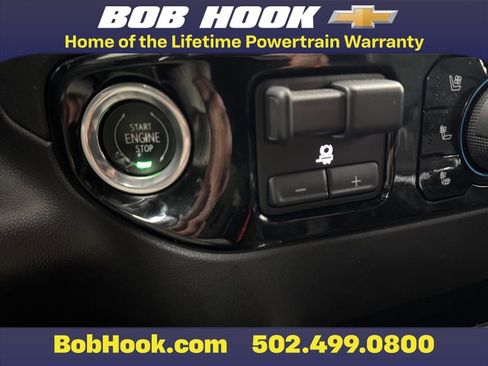 Used 2023 Chevrolet Silverado 1500 High Country w/ Technology Package image 17