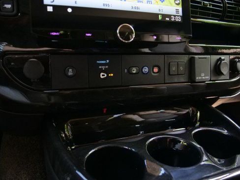 Used 2025 GMC Savana 2500 Extended w/ Driver Convenience Package RWD image 16