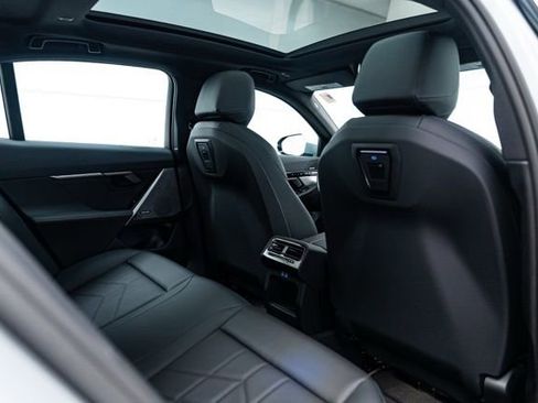 Used 2026 BMW 530i xDrive image 17