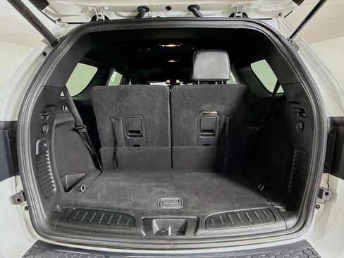 Used 2023 Dodge Durango GT image 35