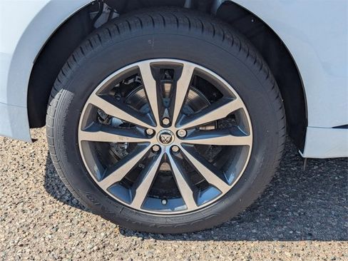 New 2026 Jaguar F-PACE R-Dynamic S image 10