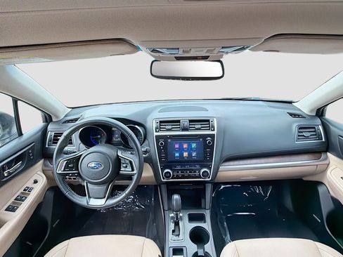 Used 2018 Subaru Outback 2.5i Limited image 15