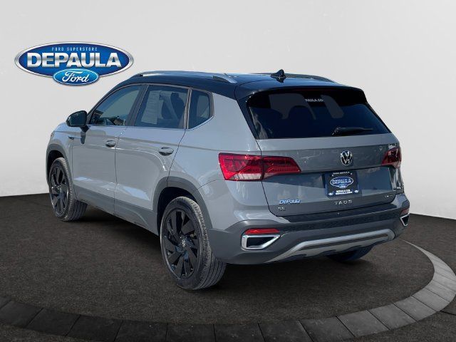 Used 2024 Volkswagen Taos SE AWD/4WD image 4