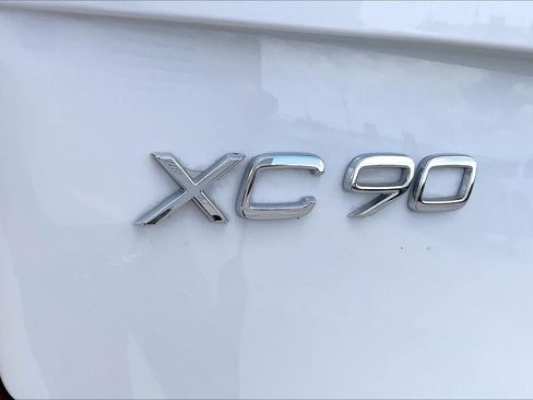 Used 2022 Volvo XC90 T6 Inscription w/ Climate Package AWD/4WD image 10