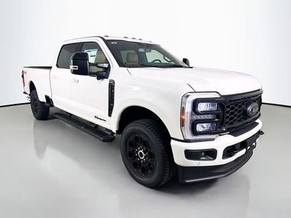 New 2026 Ford F350 Lariat w/ Black Appearance Package
