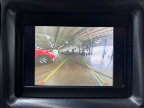 Used 2021 Dodge Challenger GT RWD image 10