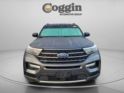Used 2020 Ford Explorer XLT w/ Equipment Group 202A image 12