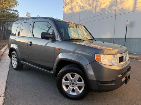 Used 2011 Honda Element EX image 1