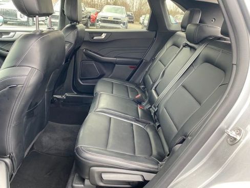 Used 2024 Ford Escape Platinum AWD/4WD image 18