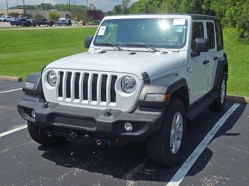 Used 2021 Jeep Wrangler Unlimited Sport AWD/4WD image 7