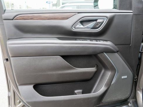 Used 2021 Chevrolet Tahoe Z71 AWD/4WD image 16