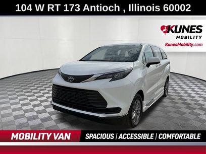 Used 2025 Toyota Sienna LE