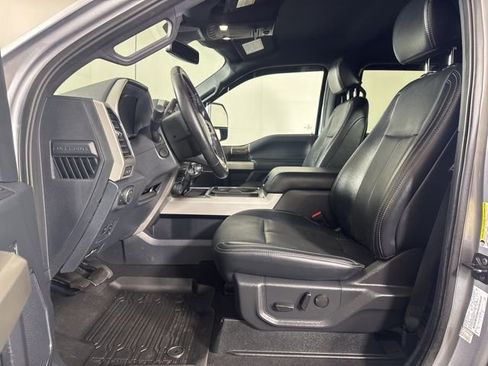 Certified 2022 Ford F250 Lariat w/ Lariat Ultimate Package AWD/4WD image 11