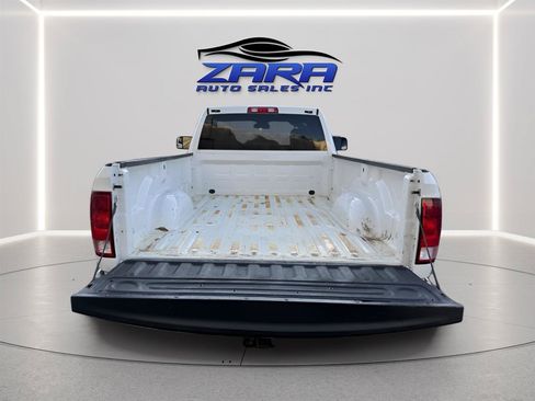 Used 2015 RAM 2500 Tradesman w/ Chrome Appearance Group AWD/4WD image 6