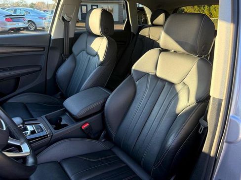 Used 2024 Audi Q5 2.0T Premium Plus image 13