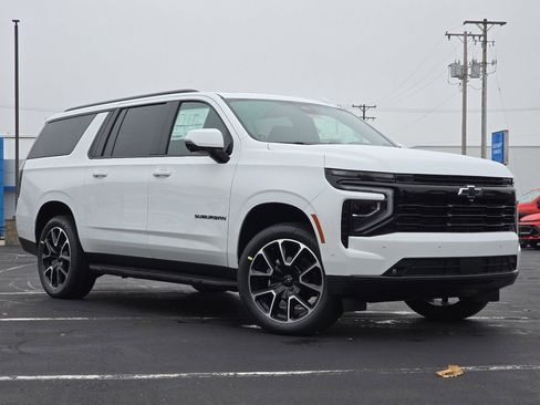 New 2026 Chevrolet Suburban RST w/ Advanced Technology Package image 2