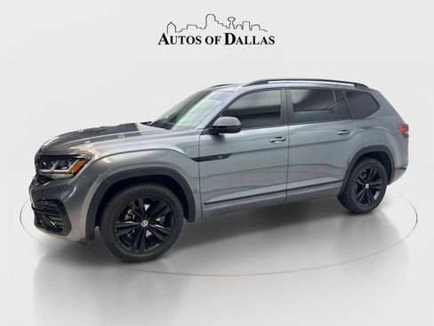 Used 2023 Volkswagen Atlas SEL R-Line AWD/4WD image 2