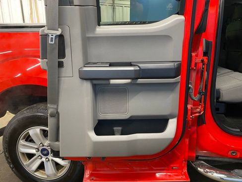 Used 2015 Ford F150 XLT w/ Equipment Group 301A Mid image 45