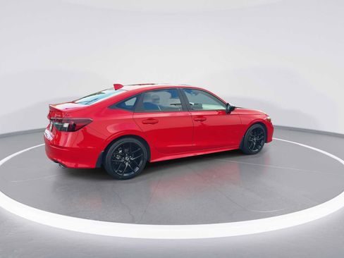 Used 2025 Honda Civic Sport image 8