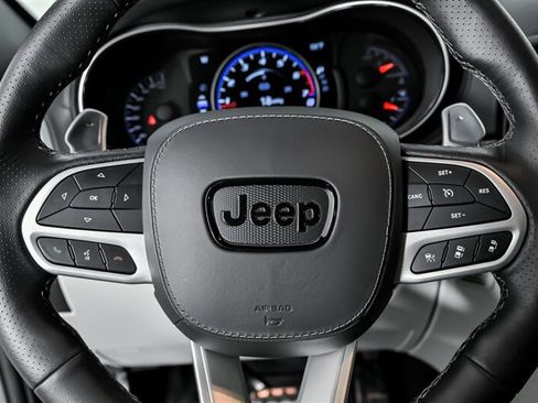 Used 2021 Jeep Grand Cherokee Trackhawk AWD/4WD image 29