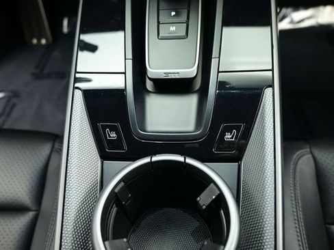 Used 2020 Porsche 911 Carrera 4S AWD/4WD image 54
