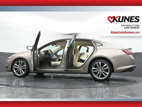 Used 2024 Chevrolet Malibu LT FWD image 70