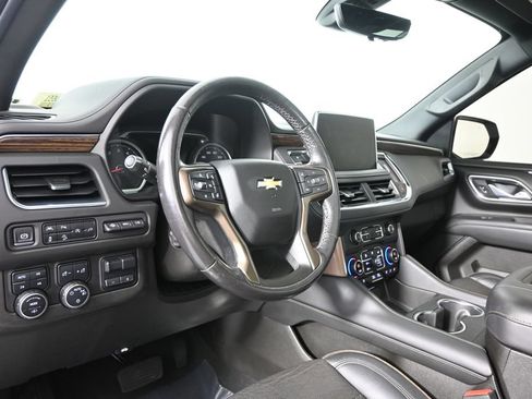 Used 2021 Chevrolet Suburban High Country AWD/4WD image 23