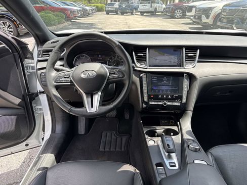 Used 2024 INFINITI QX55 Essential AWD/4WD image 19