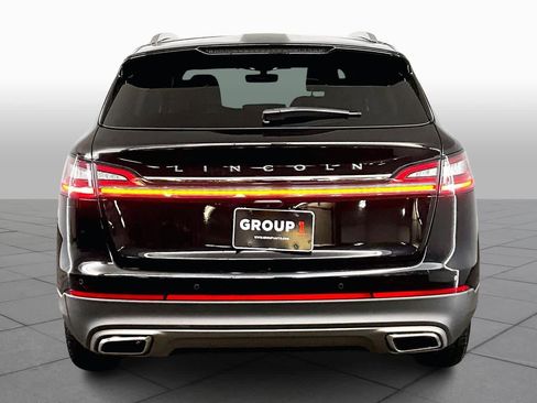 Used 2022 Lincoln Nautilus Reserve w/ Equipment Group 201A image 4