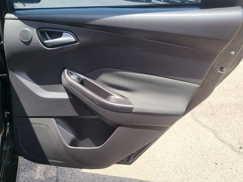 Used 2014 Ford Focus ST w/ Equipment Group 202A FWD image 18