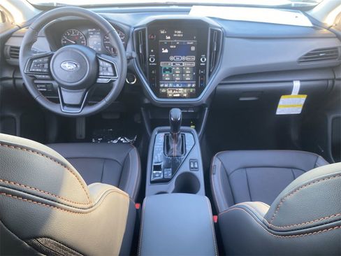 New 2025 Subaru Crosstrek 2.5i Limited w/ Popular Package #3A image 11