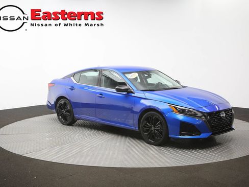 Used 2025 Nissan Altima 2.5 SR FWD image 49