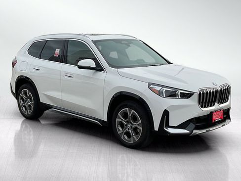Used 2026 BMW X1 xDrive28i AWD/4WD image 7