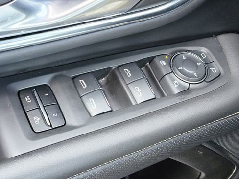 Used 2024 Chevrolet Tahoe Premier image 21