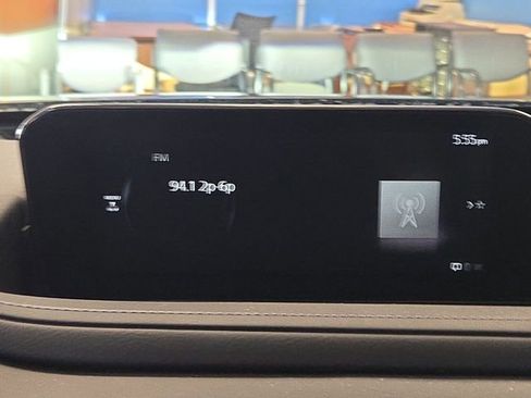 Used 2025 MAZDA CX-30 AWD 2.5 S w/ Preferred Package image 16