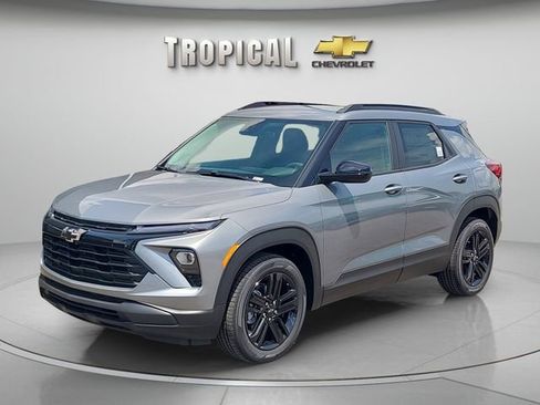 New 2026 Chevrolet TrailBlazer LT w/ Midnight Edition FWD image 1