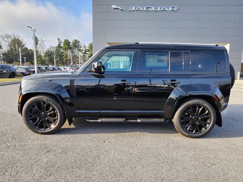 New 2026 Land Rover Defender 110 OCTA image 5