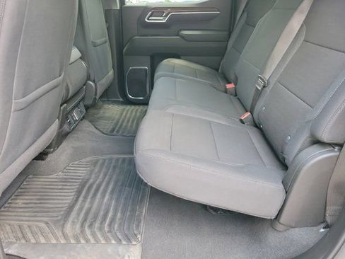 Used 2025 Chevrolet Silverado 1500 LT AWD/4WD image 8