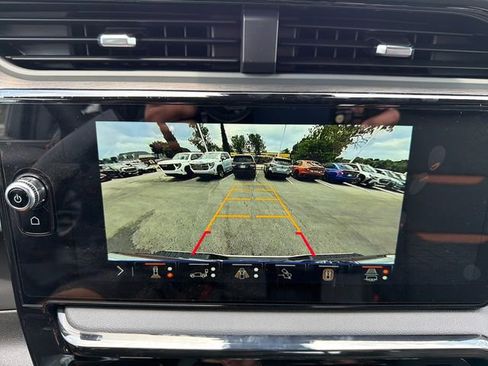 New 2026 GMC Sierra 2500 AT4 w/ AT4 Premium Plus Package AWD/4WD image 13