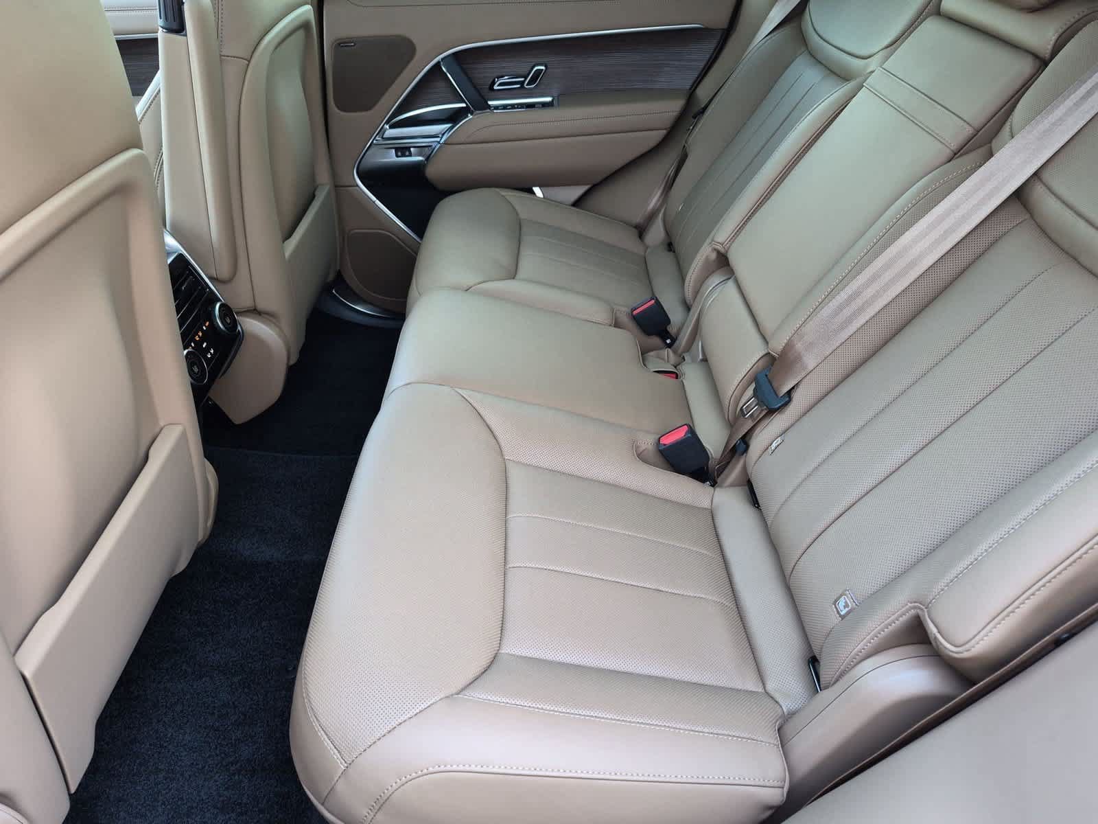 New 2027 Land Rover Range Rover SE AWD/4WD image 20