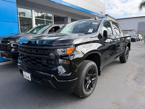 Used 2026 Chevrolet Silverado 1500 Custom w/ LPO, Dark Essentials Package RWD image 22