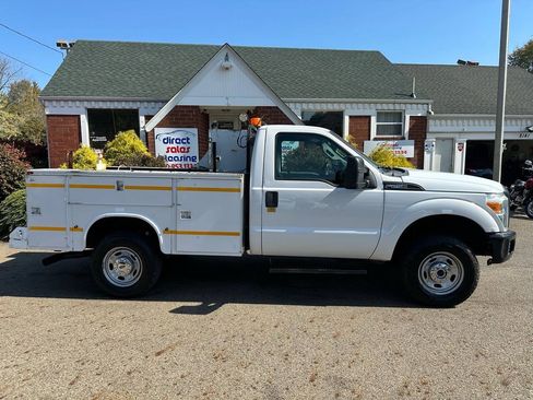 Used 2014 Ford F250 XL AWD/4WD image 9