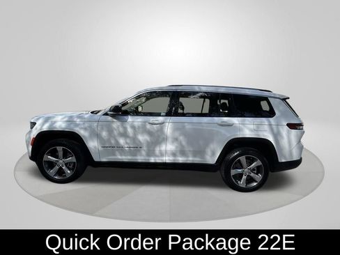 Used 2022 Jeep Grand Cherokee L Limited RWD image 4